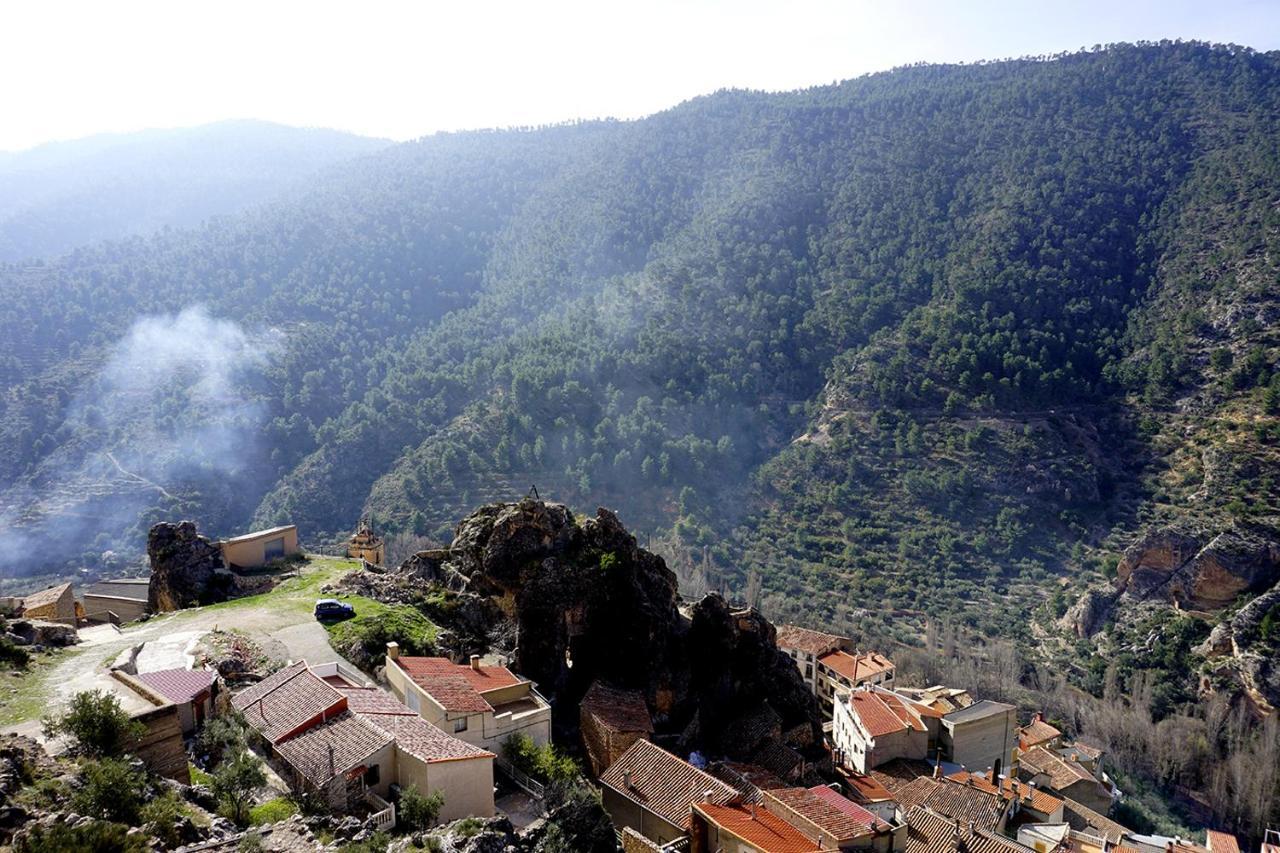 Alojamientos Rurales Entre Rocas Aýna Esterno foto